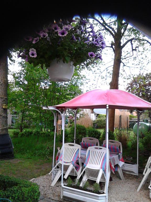 Holiday Home Harmony Brecht Екстер'єр фото