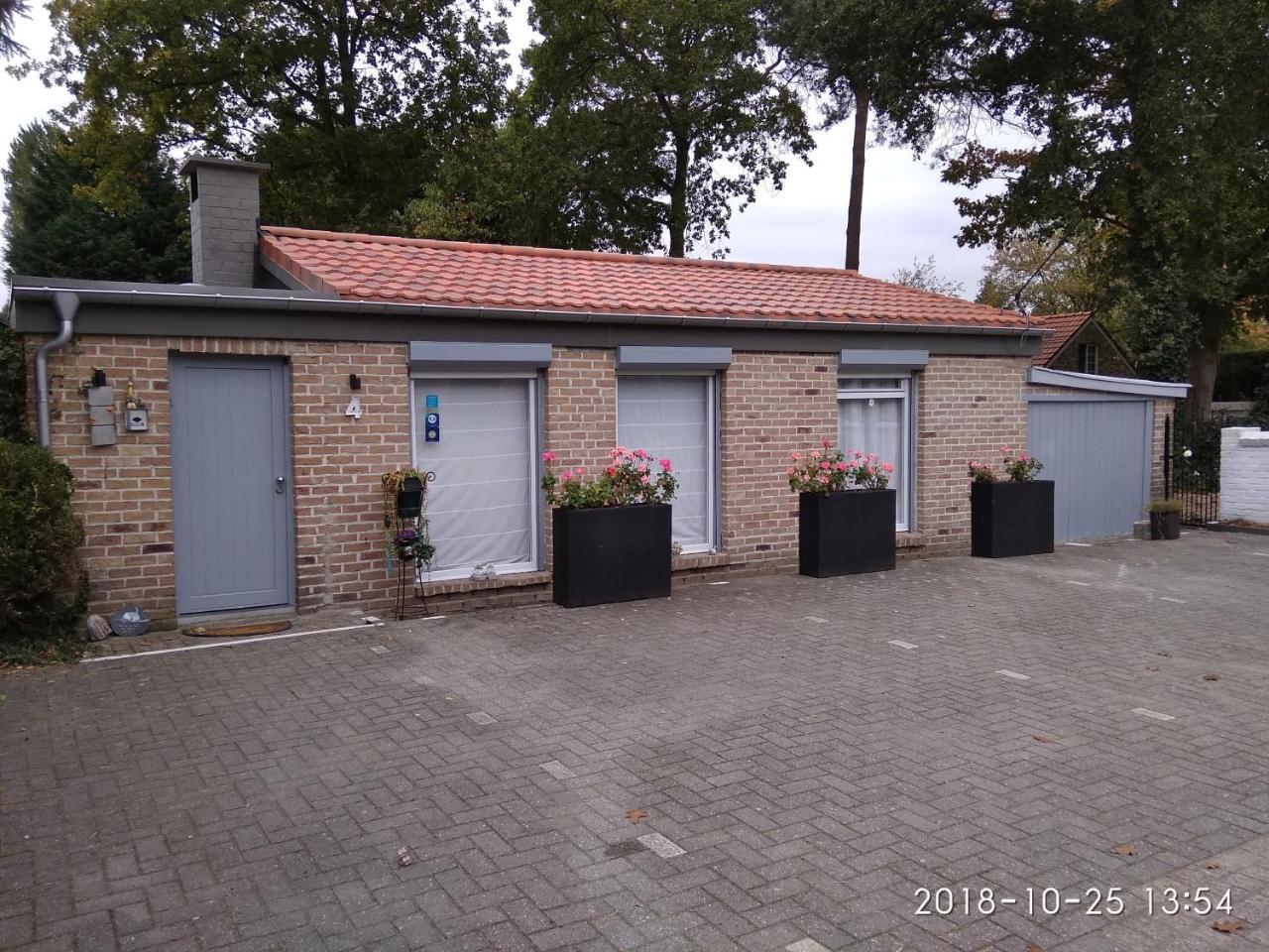Holiday Home Harmony Brecht Екстер'єр фото